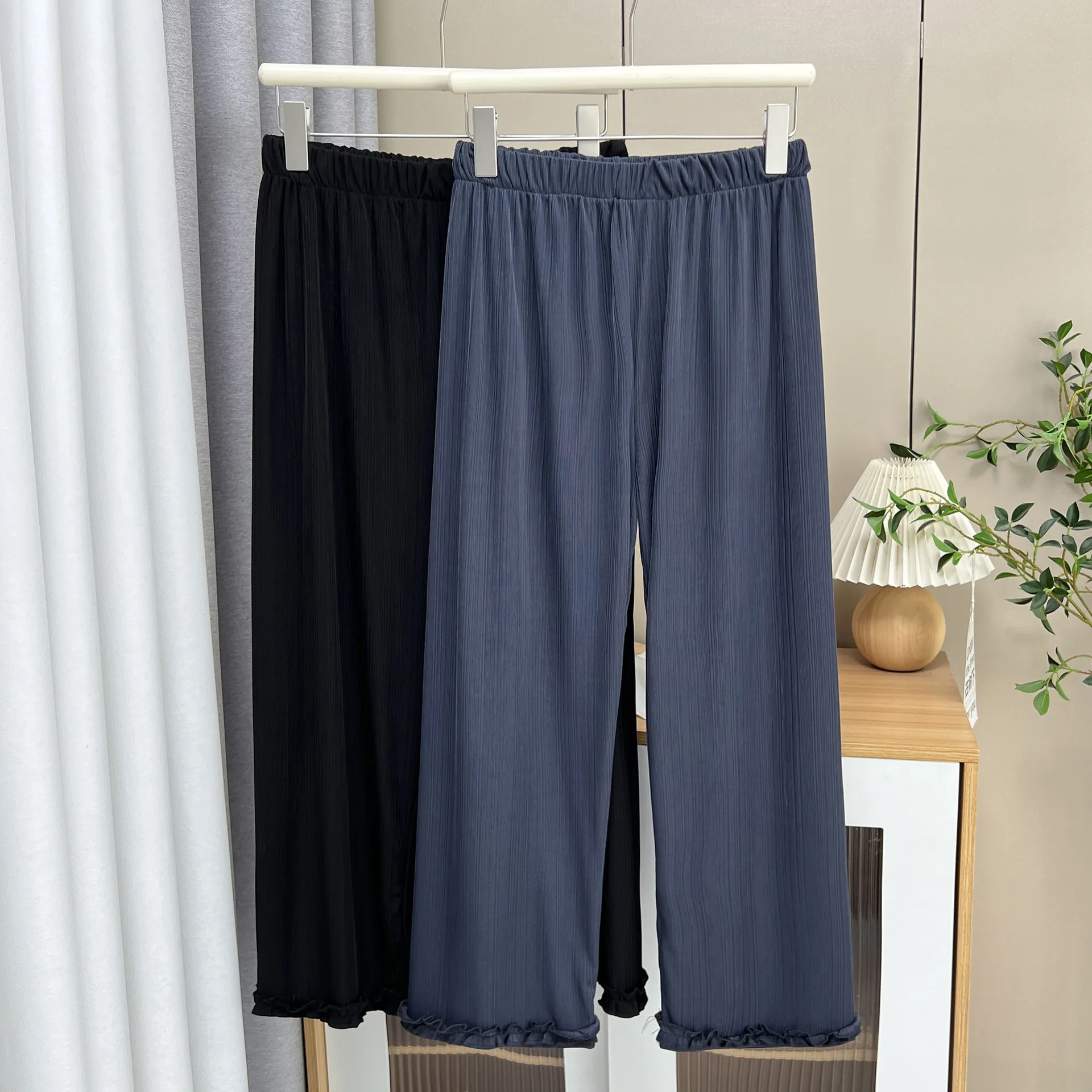 

Новые летние прямые брюки больших размеров, женская одежда, 100 кг, модные повседневные тонкие кружевные брюки с открытыми ледяными шелковыми штанами до щиколотки, низ 2518