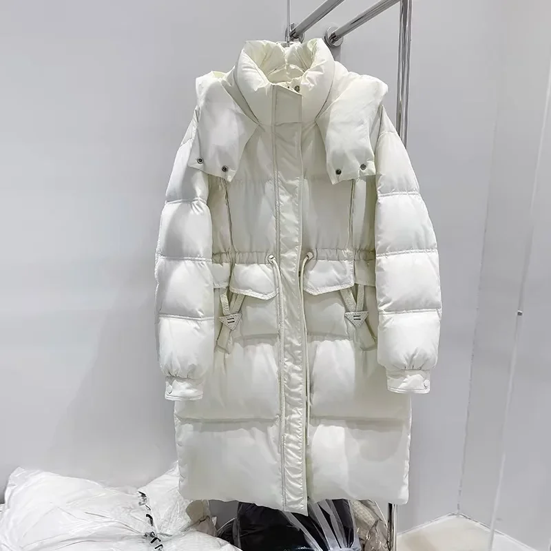 Parkas de pato branco longo para mulheres, jaqueta com capuz, leve, luxo, cintura, casacos quentes, moda coreana, inverno, 2024