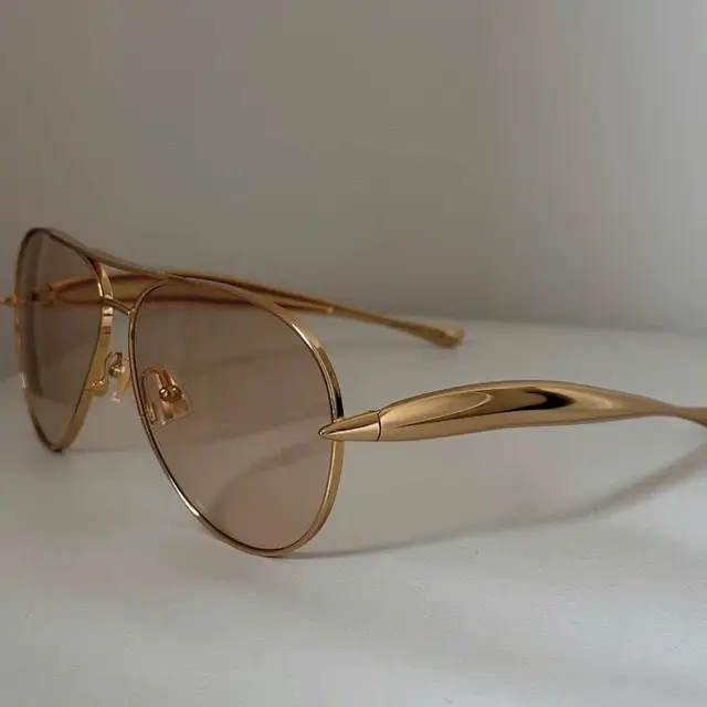 Vintage Metal Pilot Sunglasses for Everyday Use