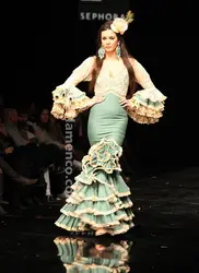 Hunter Green Ivory Mermaid Prom Occasion Dresses Moda Flamenc Ruffles Tiered Skirt Lonog Sleeve Dancing Evening Gowns