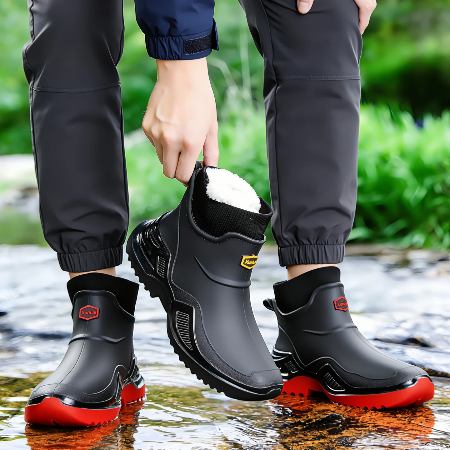 Sepatu Hujan Pasangan Anti Air - Men Shoes Size 46 ulasan dan harga