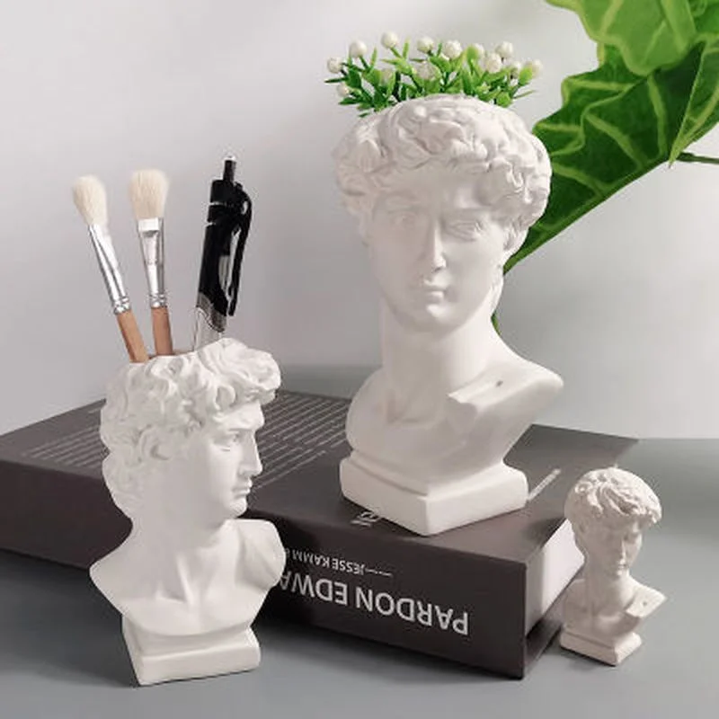 Creative Art Flower Pot Makeup Brush Storage Pen Holder David Statue Resin Medici Vase Desktop Organizer Home Decor Ornaments