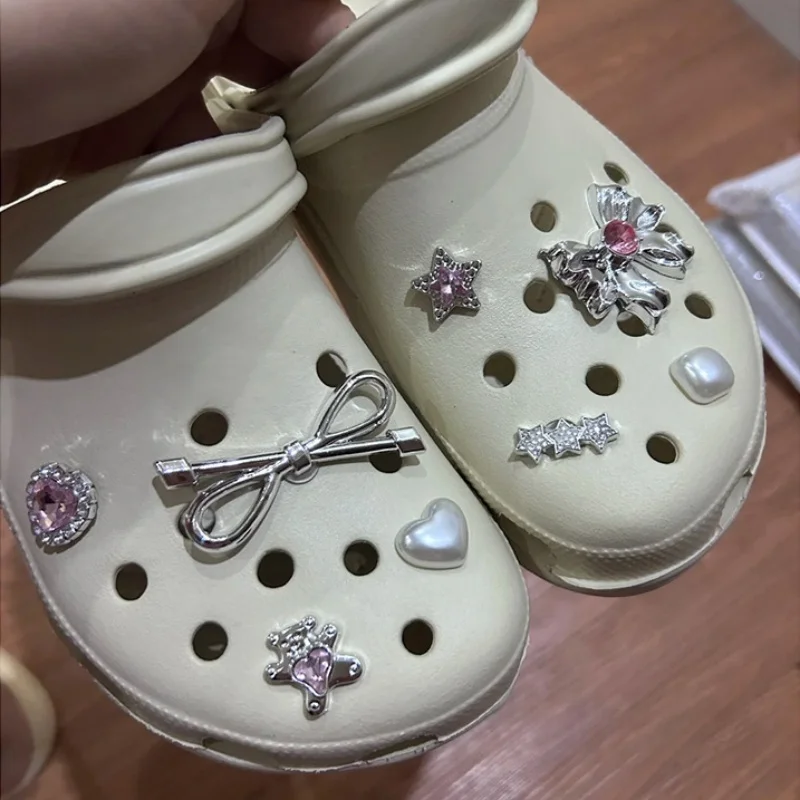 New Y2K Pink Heart & Bow Shoe Charms with Rhinestones & Accents Y2K DIY Charm Set Silvery-Colored Plastic Charms Xmas Gifts