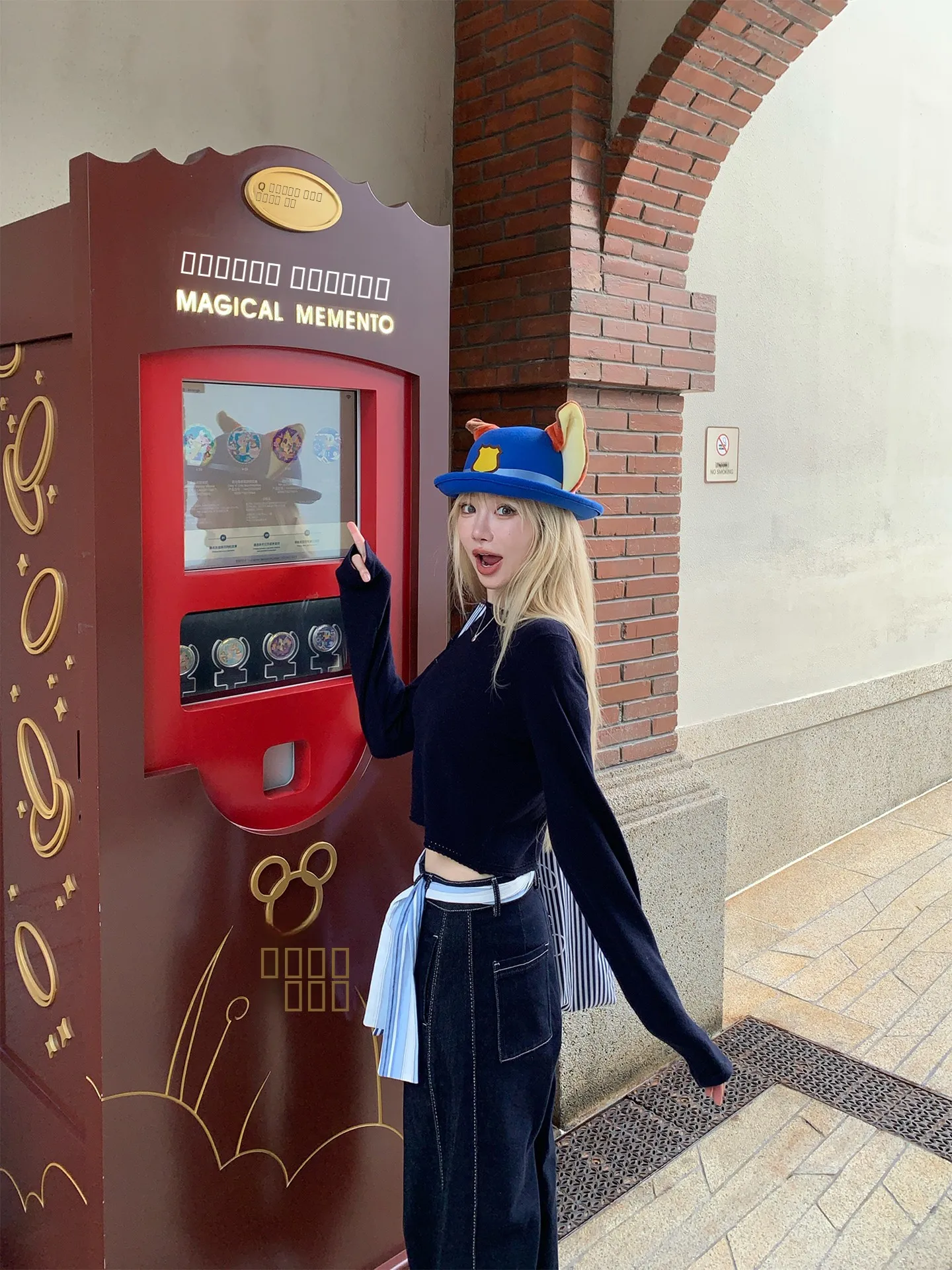 

Женский осенний модный топ из мягкой австралийской шерстяной смеси с вязаным цветочным узором, длинными рукавами и круглым вырезом, утягивающий фигуру