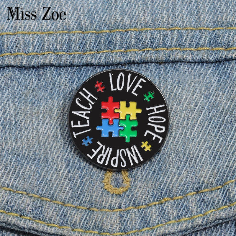 Autism Mom Enamel Pin Rainbow Puzzle Pieces Brooches Lapel Badges Autistic Kids Awareness Jewelry Gift for Friends