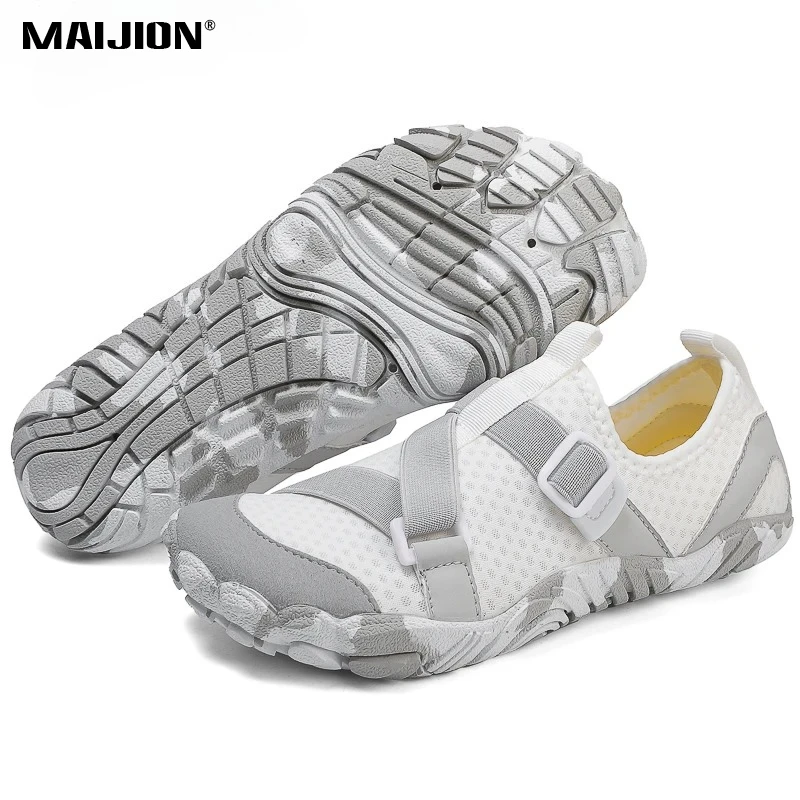 

Breathable Water Shoes for Men Women Quick Dry Summer Aqua Shoes for Surfing Walking Unisex Elastic Soft Barefoot Wading Shoes