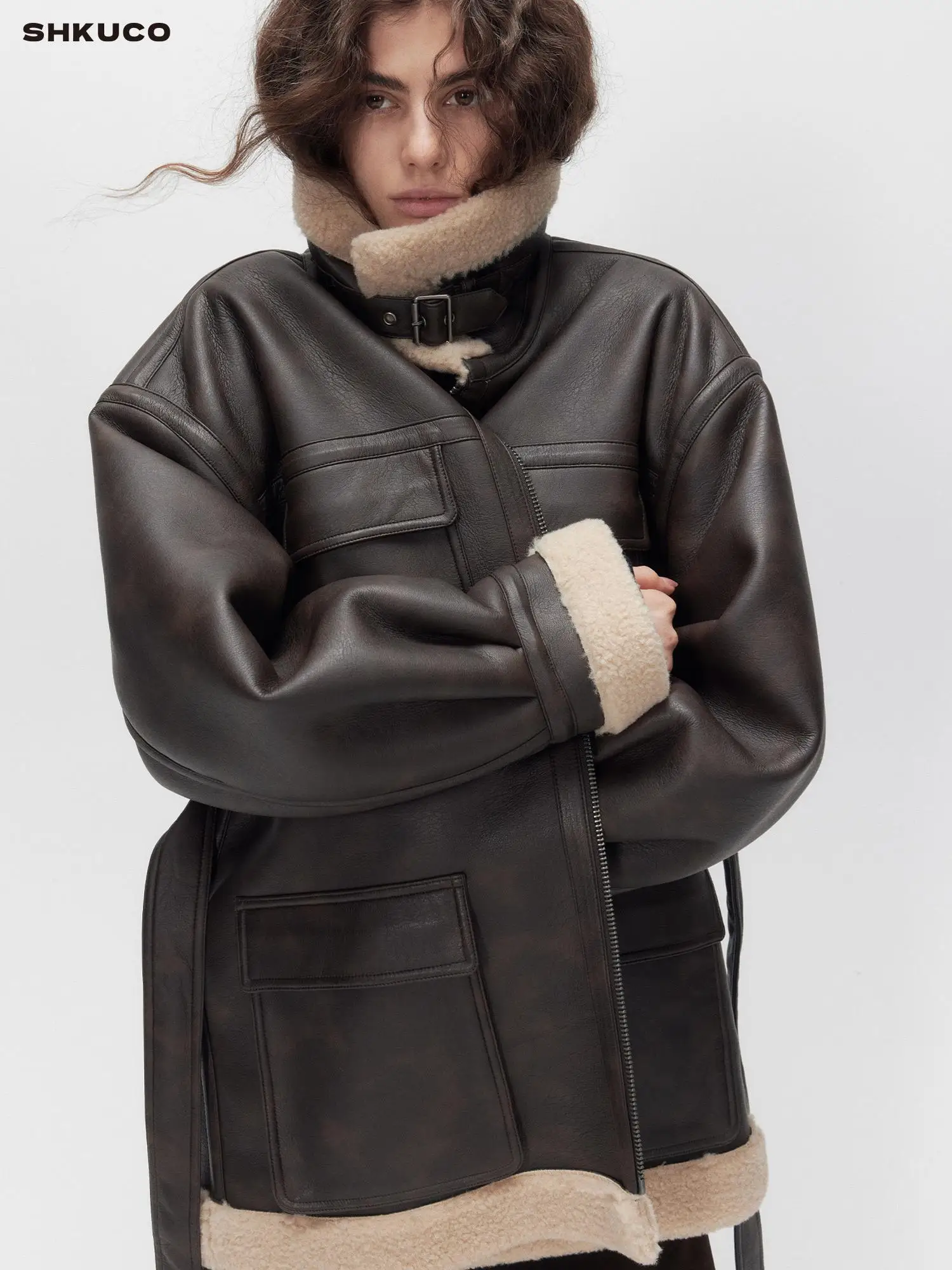 KUCO クラシックレトロ ティエンエド スタンドカラー セフィール レザー ジャケット コート オリジナルデザイン ストレートチューブ ロングスリーブ