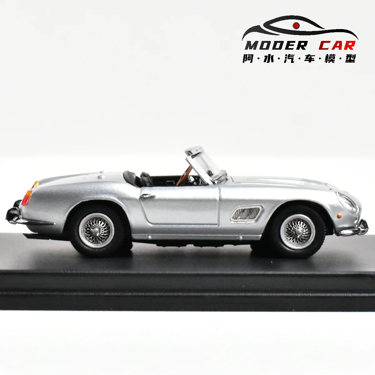 

KING MODEL KM 1:64 Adults Hobby 250GT Vehicle Diecast Model Car