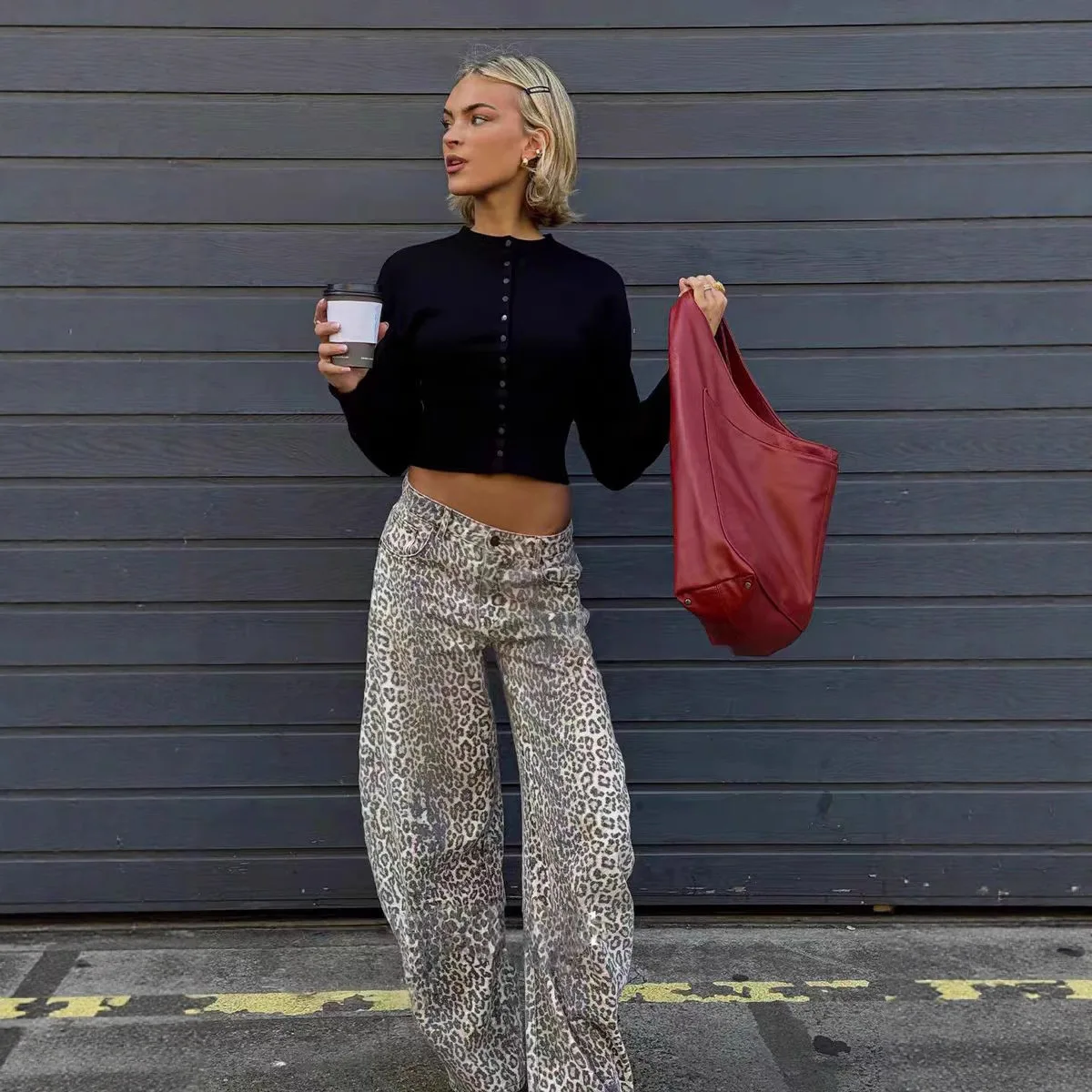 Lioness Washed Leopard Print Relaxed Fit Casual Wide Leg Jeans for Women High-Waisted Flattering Straight Leg Floor-Length Pants