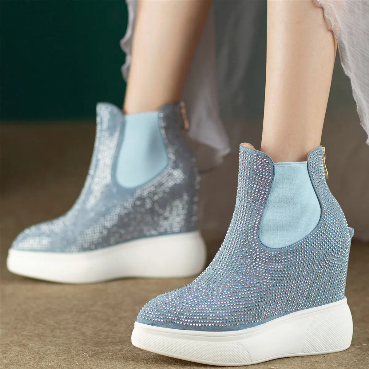 

Rhinestones Fashion Sneakers Women Genuine Leather Wedges High Heel Ankle Boots Female Pointed Toe Platform Pumps Casual Shoes