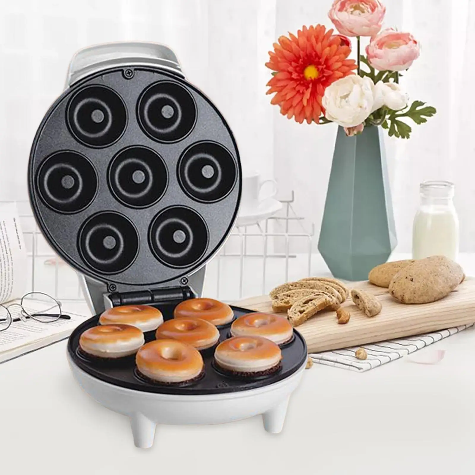 Mini Donut Maker Easy to Clean 750W Makes 7 Small Doughnuts Double Sided Heating Waffle Machine for Bakery Coffee Shop Household