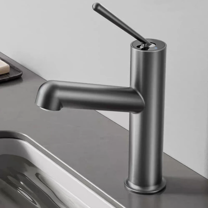 cdbm Solid Brass Luxury Hot & Cold Mixer Tap, Bathroom Washbasin Faucet | Model: MPT-032RG