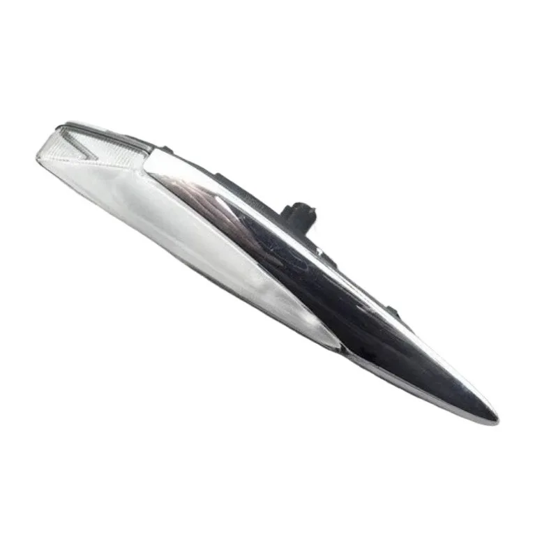T15-4411030 T15-4411040 1pc Genuine Leaf Board Edge Light for Chery Tiggo 7