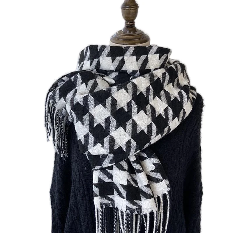 Big Houndstooth ผ้าพันคอผู้หญิงหวานความยาวกลางแฟชั่นพู่ผ้าพันคอนักเรียนผ้าคลุมไหล่หนา