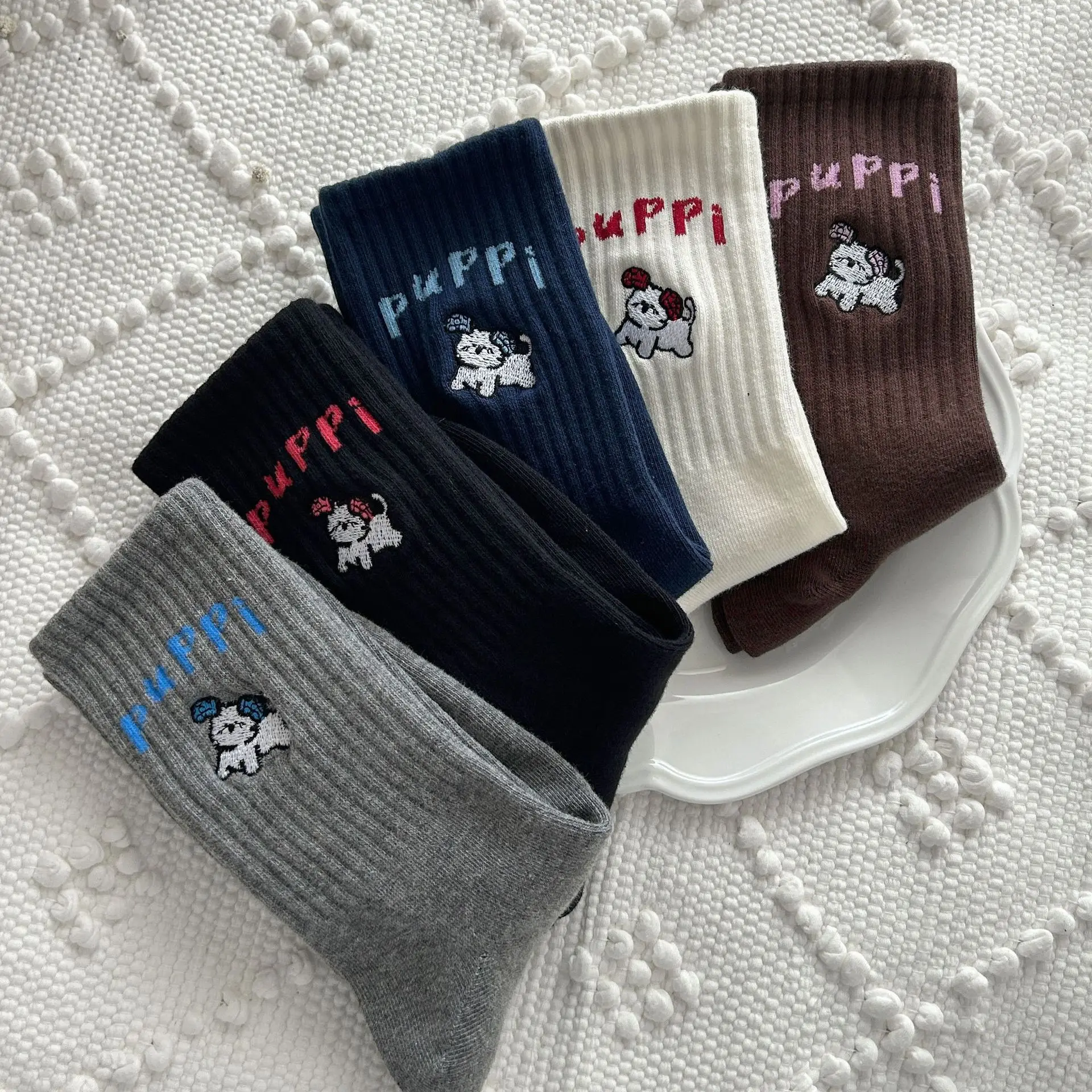 Embroidery Cute Cartoon Dog Socks Fashion Women Socks Harajuku Style Kawaii Funny Spring Autumn Female Socks Lovely Cotton Sock