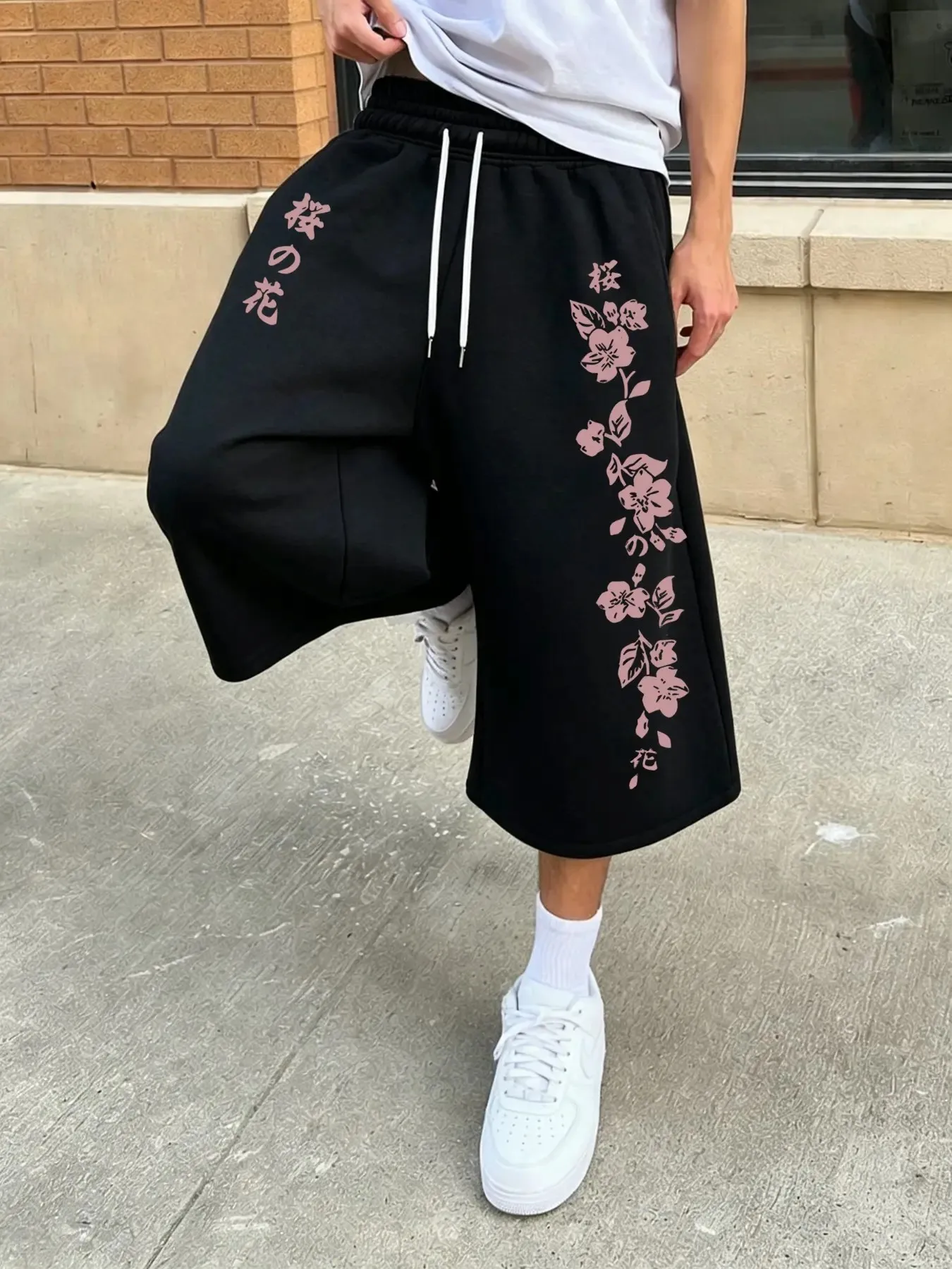 

Men's High-Street Fashion: Relaxed-Fit Cropped Sweatpants—Comfortable, High-Quality, Solid Color, Perfect for Everyday Wear