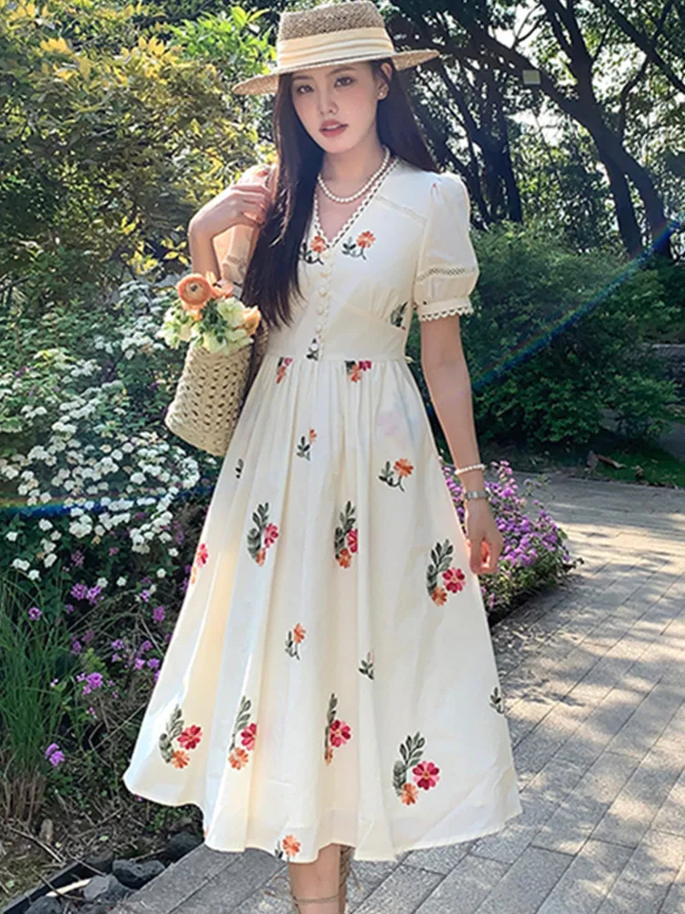 SMTHMA New Fashion Apricot Embroidery Dress Women\'s 2023 Summer Lace Patchwork Design Mid Length Big Swing Flower Dress Vestidos