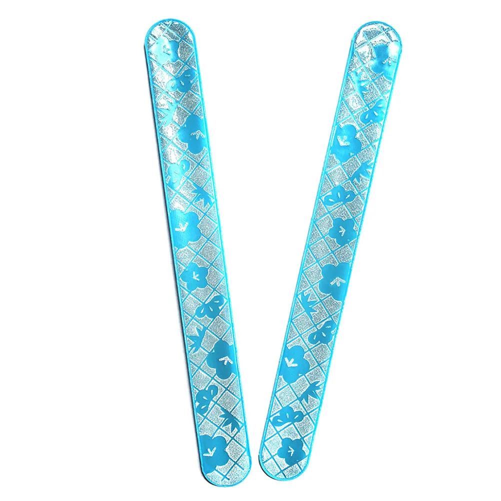 

8pcs Slap Bracelets PVC Gypsophila Reflective Wristbands for Kids Boys Girls Party Favors(Blue)