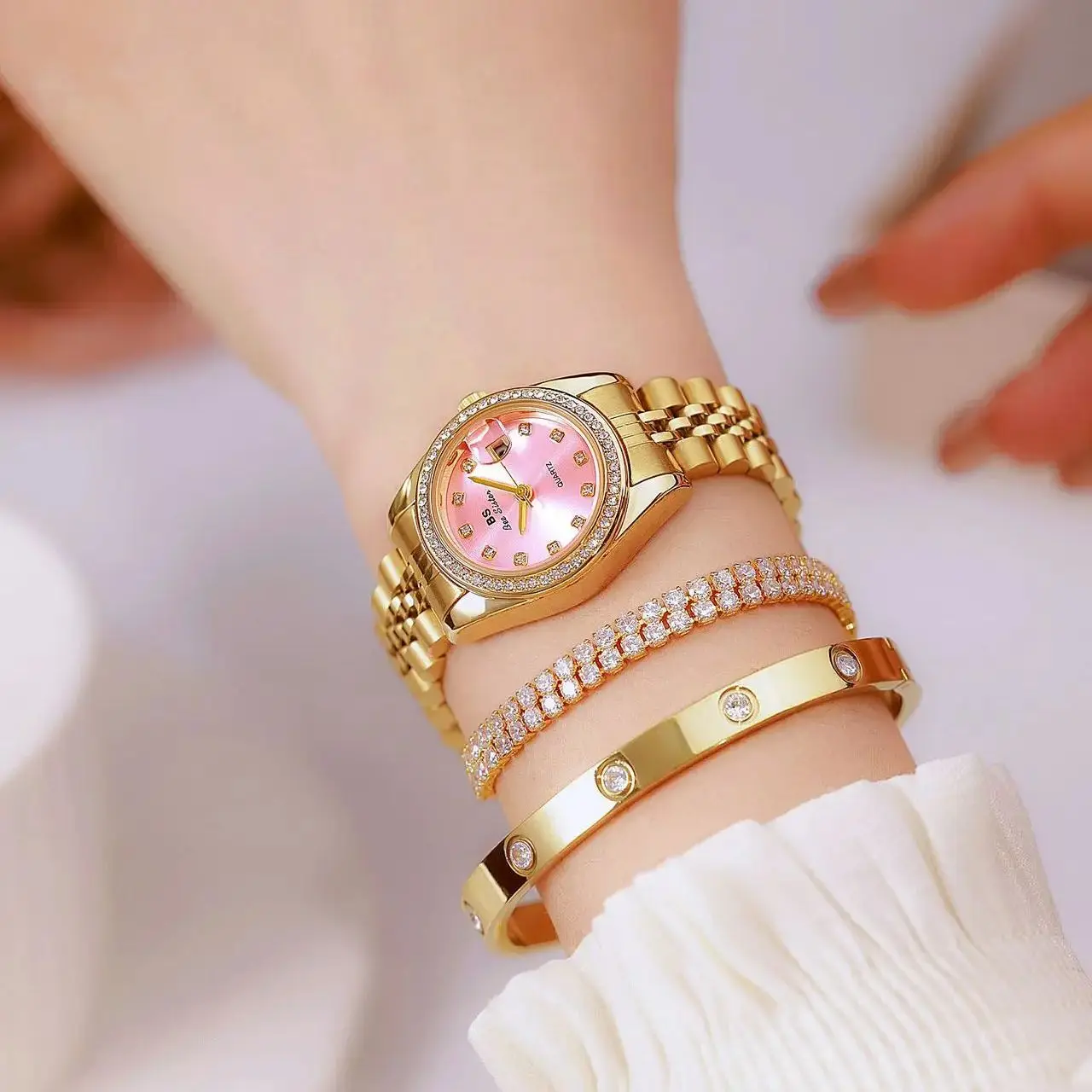 Relojes de lujo para mujer, elegante reloj dorado Vintage, pulsera de acero inoxidable, reloj de pulsera con temperamento, reloj de mujer de alta calidad