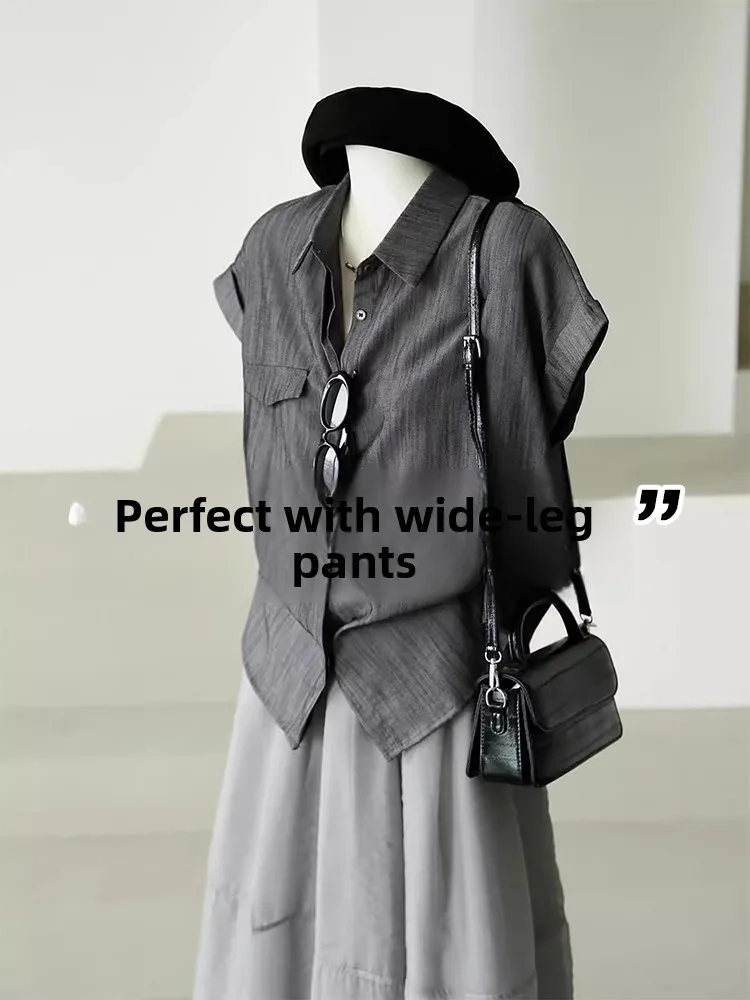 

Gray Short Sleeve Shirt Women's Summer Unique Beautiful Loose Slimming Top Light Commute Workplace Matching Upper Body