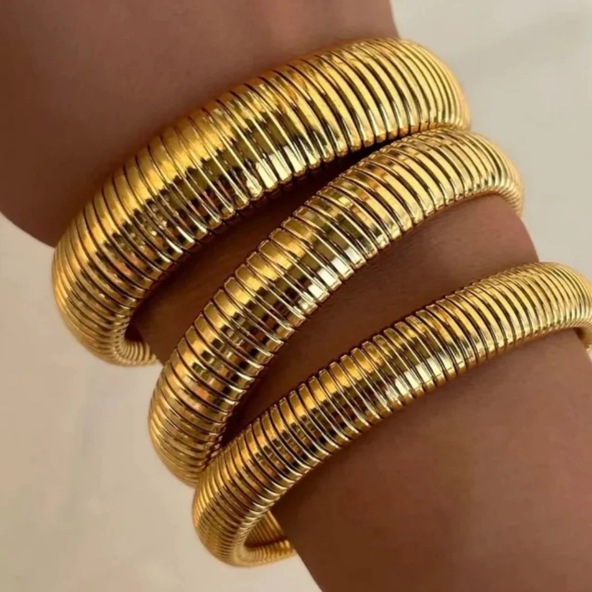 Brazalete de cadena de serpiente flexible con textura de acero inoxidable, pulsera ancha chapada en oro de 18k, joyería de moda, regalos para mujer