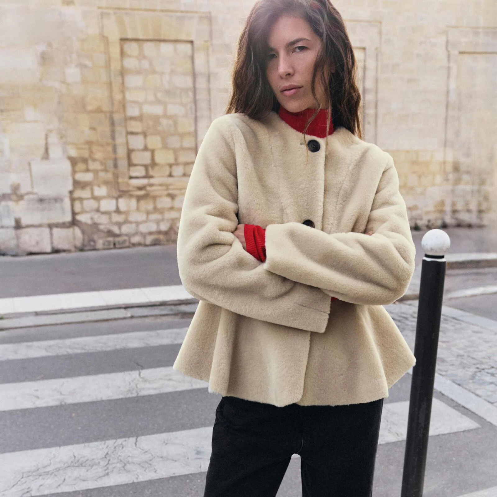 Fashionable Nine-Point Short Skirt Effect Artificial Fur Coat Women's Standard Fit Long Sleeve Winter Outerwear Button Closure