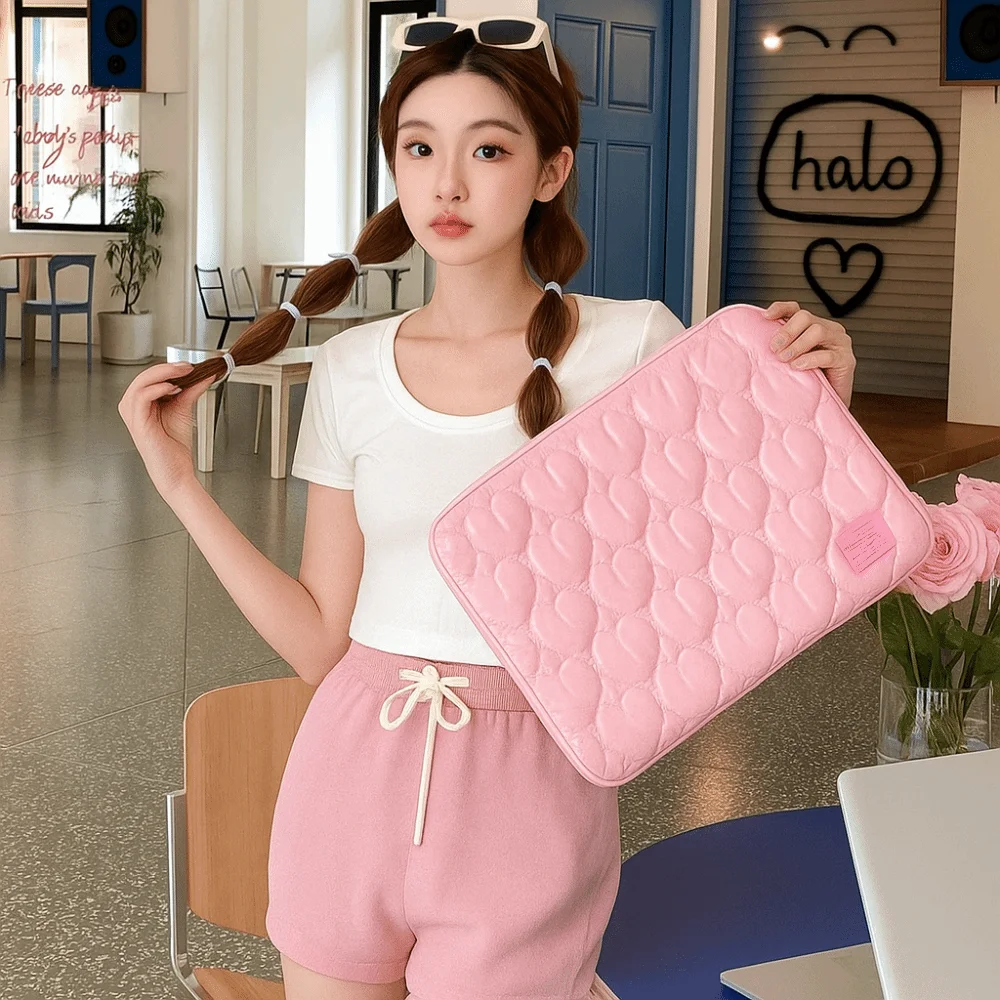 

Sweet Love Heart Tablet Storage Bag Large Capacity Puffy Design Laptop Sleeve Korean Style Shockproof Computer Bag Travel