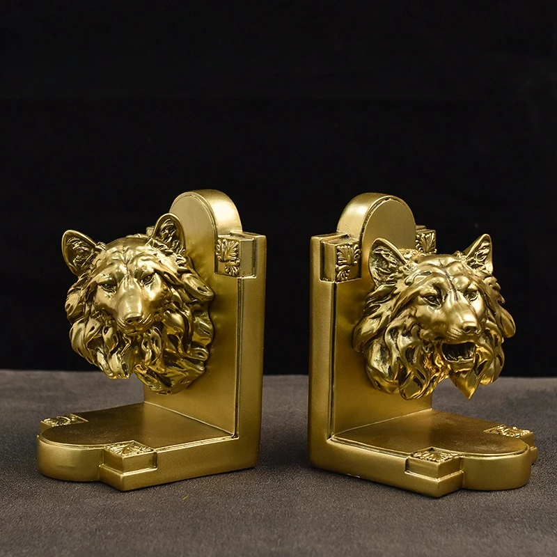 Nordic Faux Bronze Wolf Head Bookend Sculpture Bookshelf and Desktop Decoration Abstract Animal Statue Golden Resin Wolf Bookend