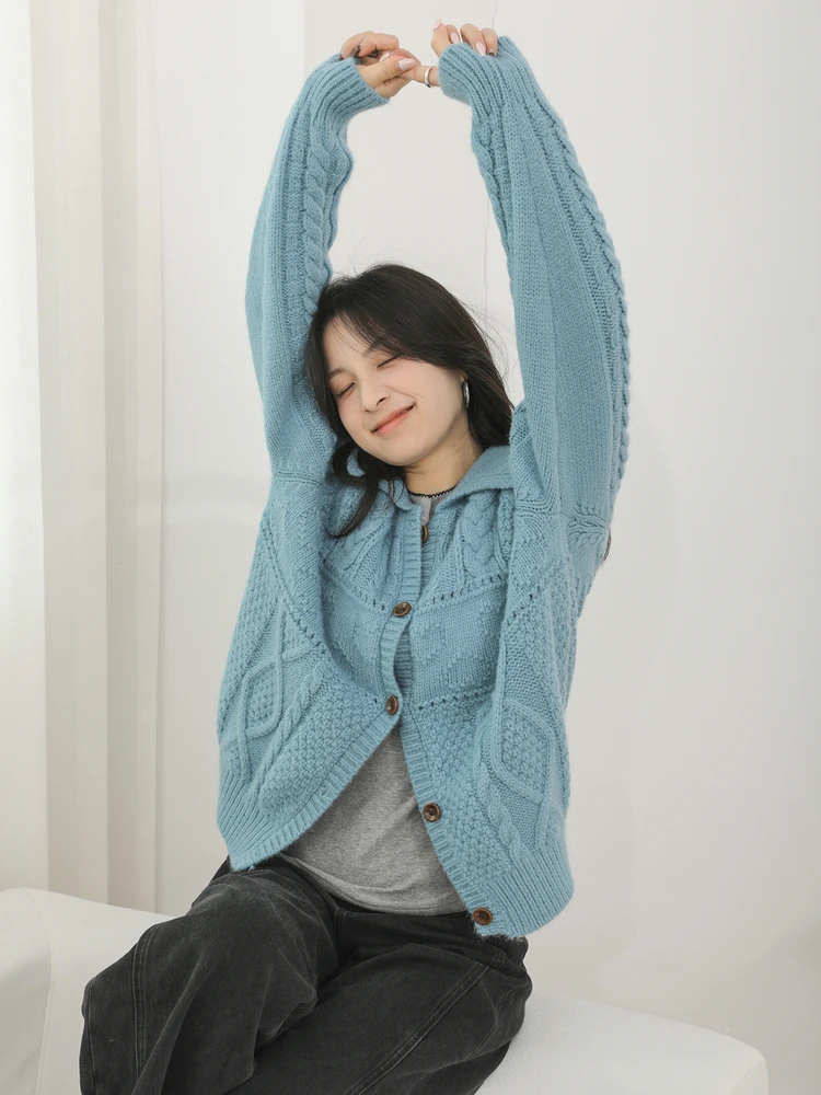 

Осенне-зимний новый винтажный вязаный кардиган с узором косы, мягкий и уютный, с воротником, для невысоких, антивозрастной эффект