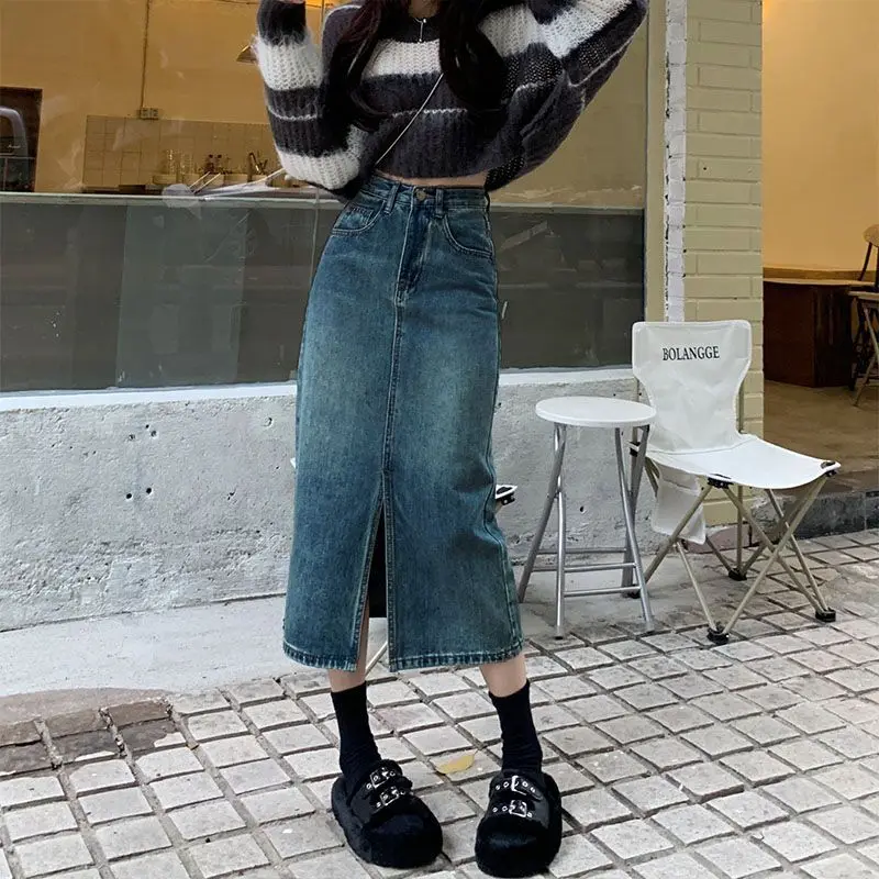 

Spring Women Mid Length Vintage Denim Skirt High Wasit Skirt Straight Front Zipper Slit Solid Color Buttons A-line Pencil Skirts