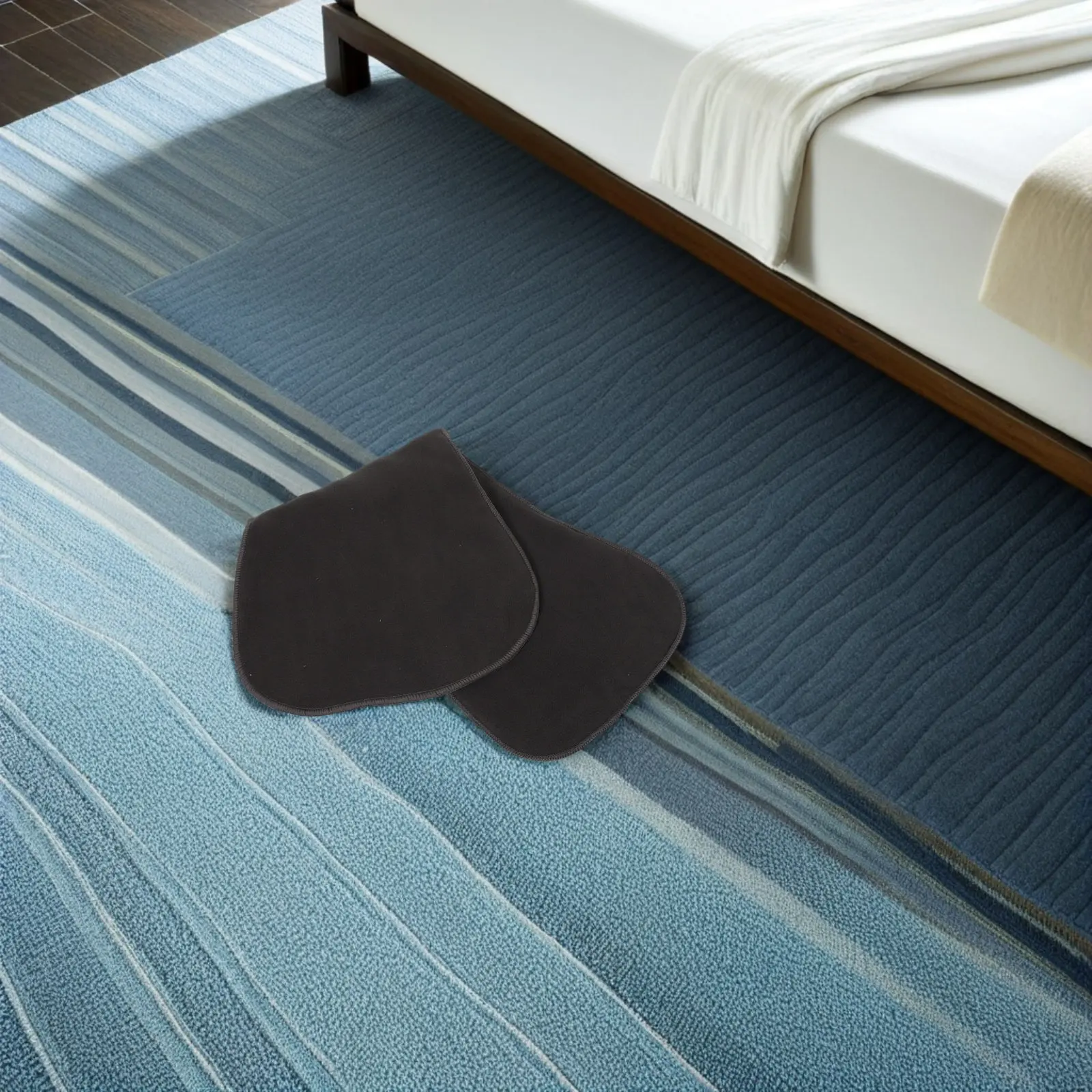 2Pcs Adult Urine Pad Bone Shaped Washable Bed Pads Charcoal 4 Layer Waterproof Absorbent Reusable Underpad Incontinence