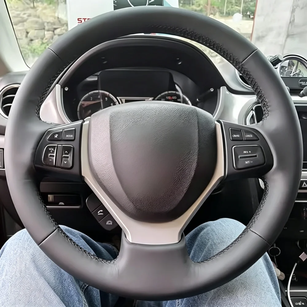Handgenähte, rutschfeste Kunstleder-Lenkradabdeckung für Suzuki Vitara, Celerio 2015-2019, Swift 2011-2017