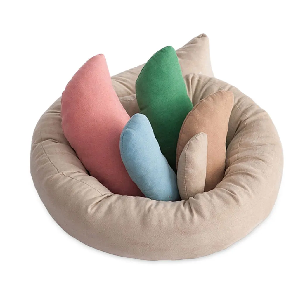 6 Pieces Baby Photo Props Moon Pillow Stick Wheat Cute Photography Aid Pillows Filling Picture Shooting Children
