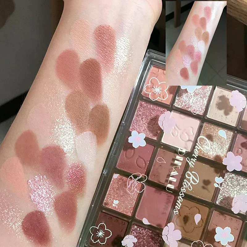 علبة ظلال عيون مسائية لرقص الكرز من ديكالو 20 لونًا لوحة كبيرة لؤلؤية غير لامعة لون شاي الحليب اللامع ربيع بأسعار معقولة