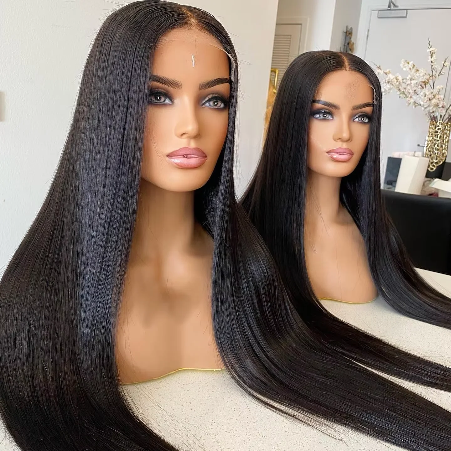 

Brazilian Human Hair HD Full Lace Wig Natural Black Silky Straight Lace Front Wig For Black WomeGlueless 13x6 Pre Plucked 180%