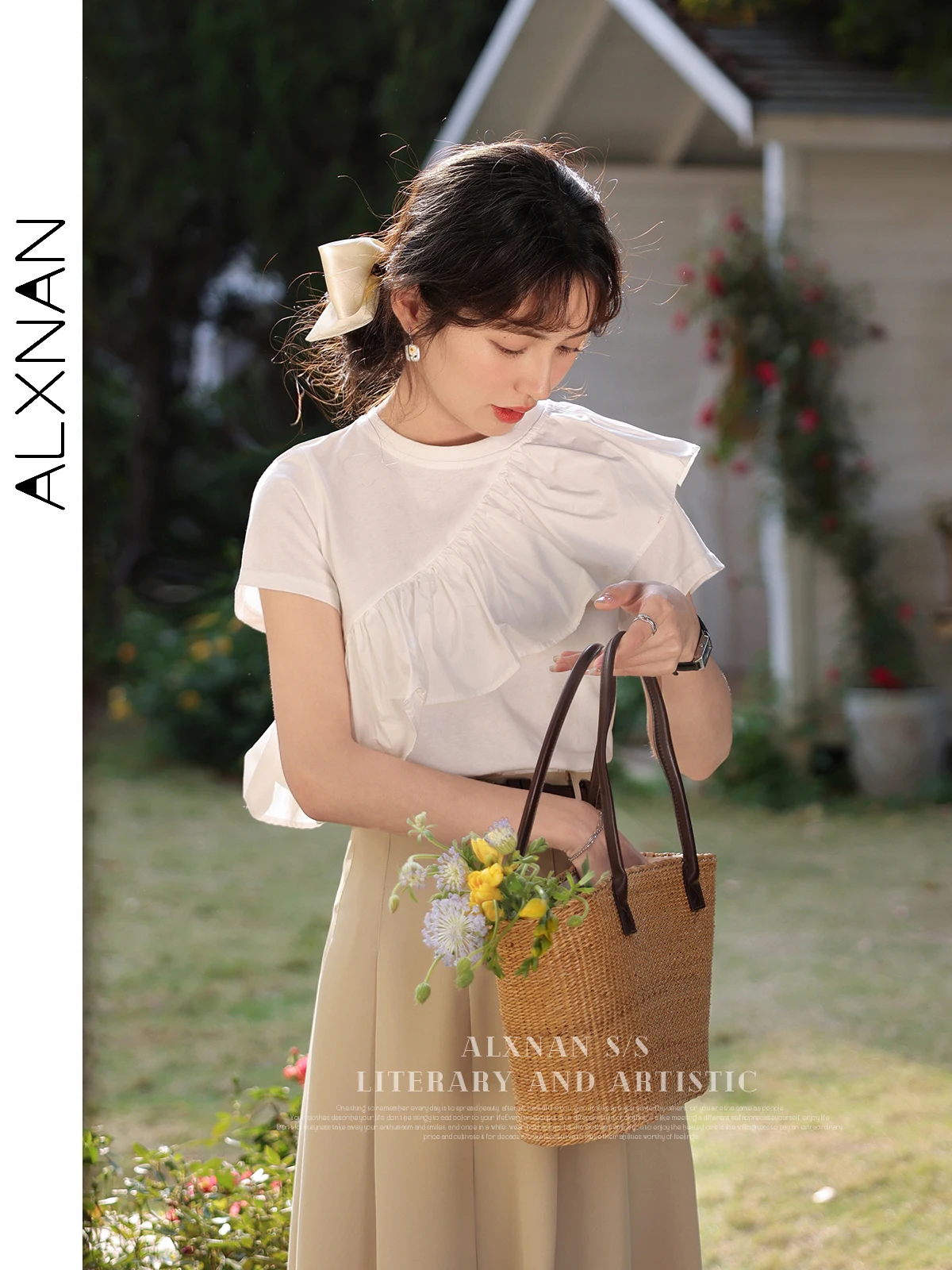 ALXNAN Crew Neck T-shirts Women 2024 Summer Short Sleeve Tees Woman Casual Solid Ruffle Everyday Office Lady White Tops LXN29295