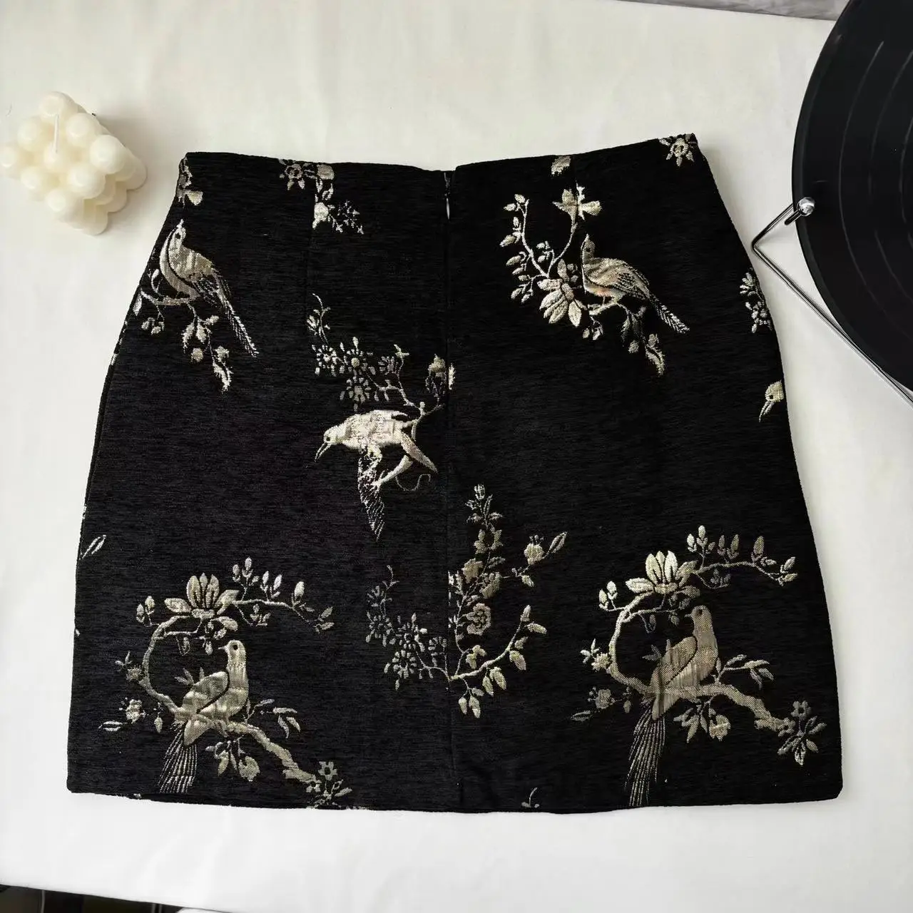 Chiński styl Czarna mini spódniczka Boho dla kobiet 2024 Beżowy nadruk Wysoka talia Nowa letnia krótka spódniczka żakardowa owinięta biodrami Y2k