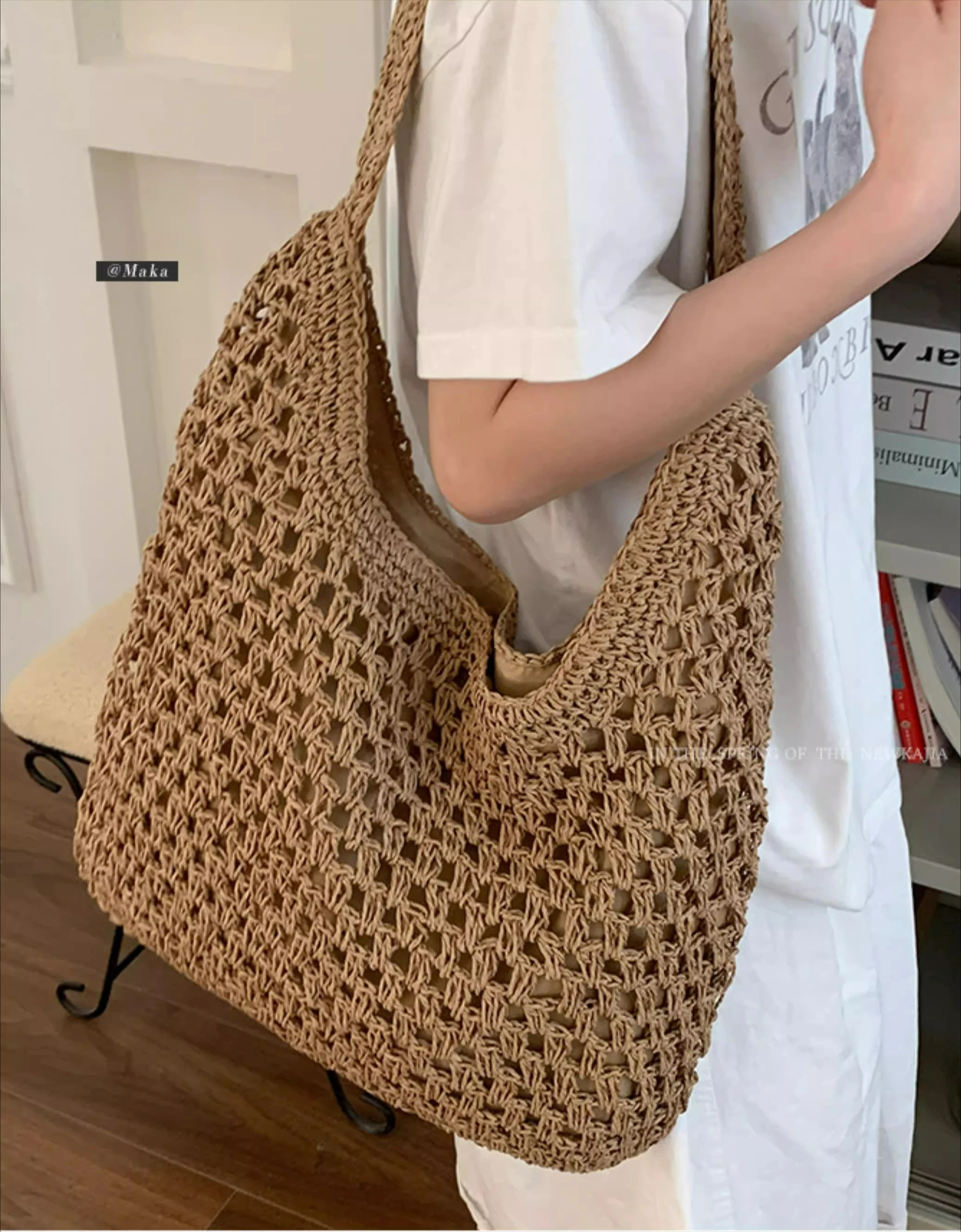 

Grass Woven Bag for Women 2025 New Fashionable Versatile Large Capacity Single Shoulder Tote Bags