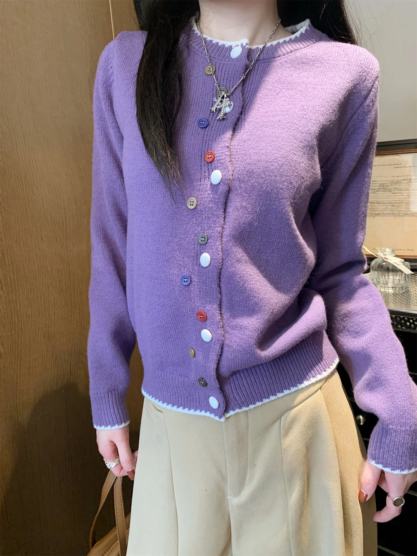 

Slim Fit Color Blo Knitted Cardigan Women's ort Sle Winter Faion Single Button Sweater Jaet Versatile Casual Top