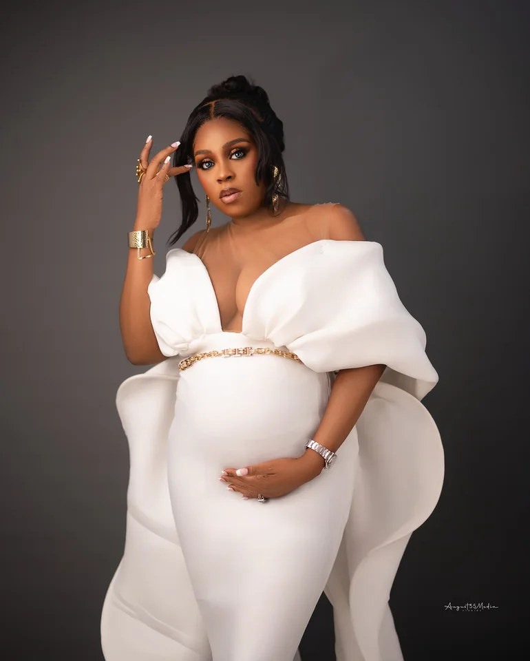white mermaid maternity dress White Mermaid Maternity Photoshoot Dresses Pregnancy Photoshoot Outfit YW260258