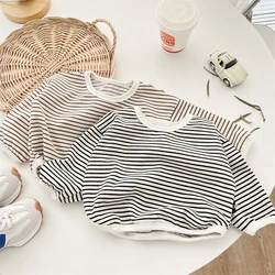 Winter And Autumn Newborn Baby Girls And Boys Cotton Long-sleeved Cute O-neck Striped Baby Tee Korean Fashion Soft Casual