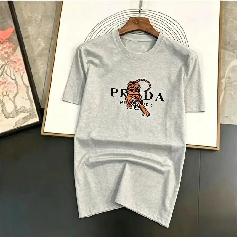2026 New Y2K Aesthetic Harajuku Y2K Tiger Portrait Solid Color Graphic Pattern High-Quality Comfortable Casual Unisex T-Shirt