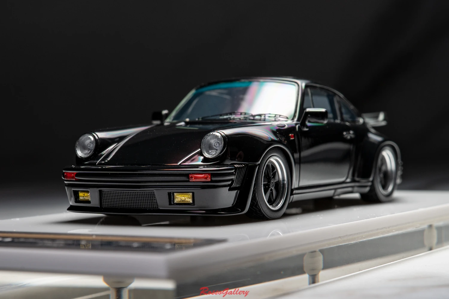 MAKE UP 1:43 930 TurboS 3.3 1989 Black Simulation Limited Edition Resin Metal Static Car Model Toy Gift