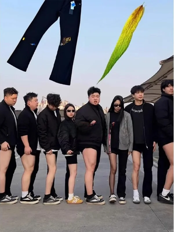 الأمريكية Sle الرجعية مطاطا الجينز الرجال الربيع الصيف جديد التخسيس مستقيم الساق جرس بوت عالية الخصر واسعة الساق الجينز