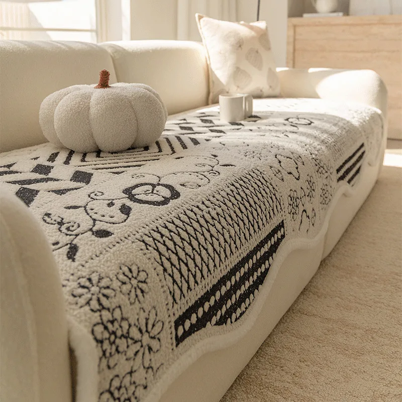 Luxury Irregular Half Velvet Sofa Cushion Plants and Flowers Jacquard Couch Cover for All Seasons Plush Warm Cozy Recliner Cover