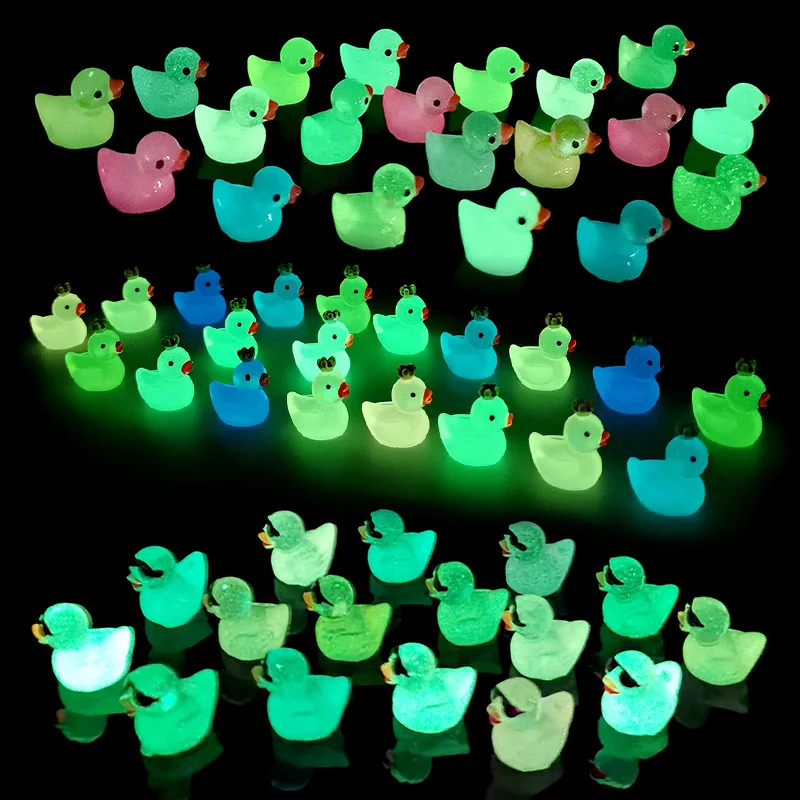 10/30/50Pcs Christmas Glow Luminous Sunglasses Crown Duck Figurine Model Home Decor Fairy Garden Decoration Accessories Modern