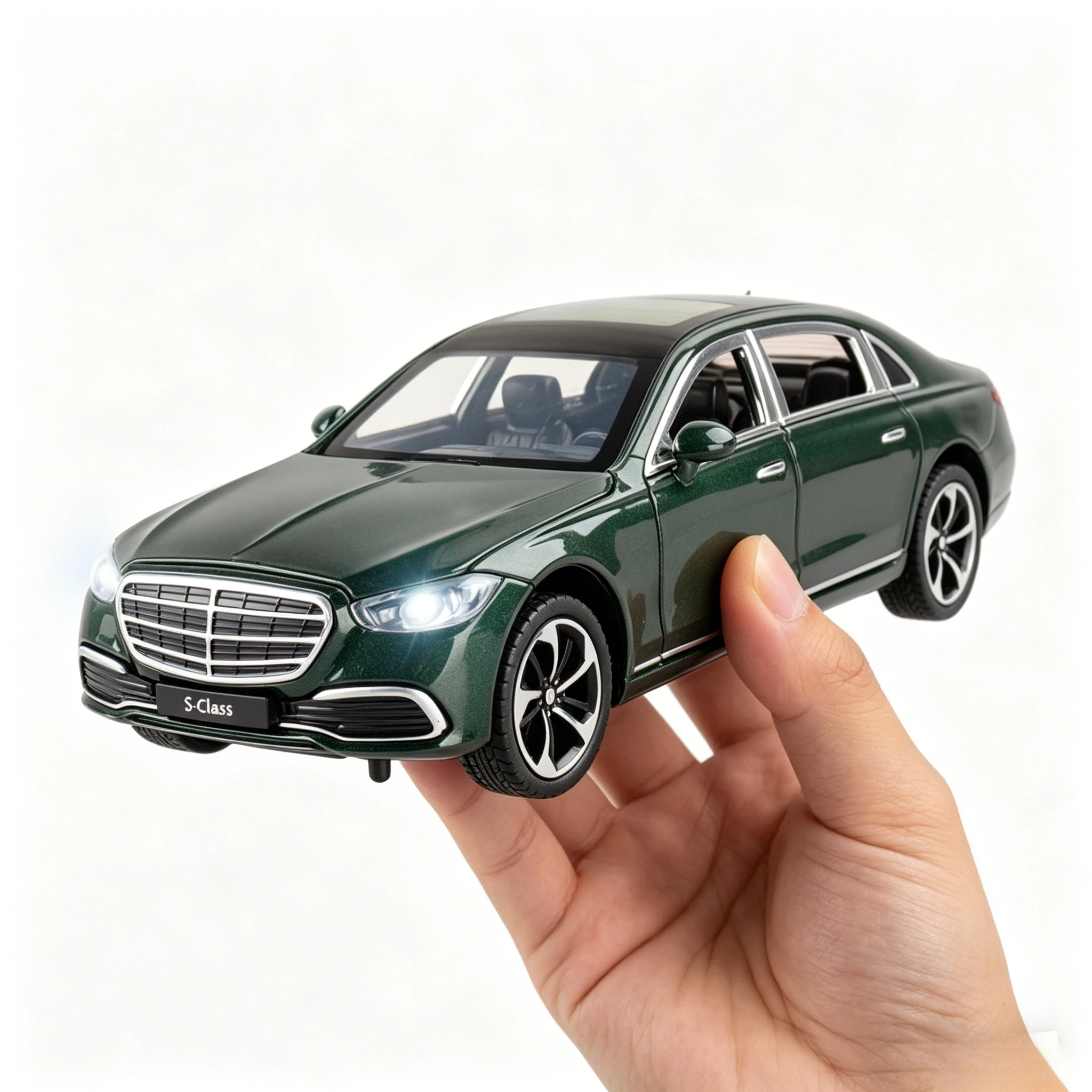 

1:24 S400L Toy Car Model Alloy Diecast Simulation Music Light Pull Back Toys Miniature Vehicle Models Boys Gifts