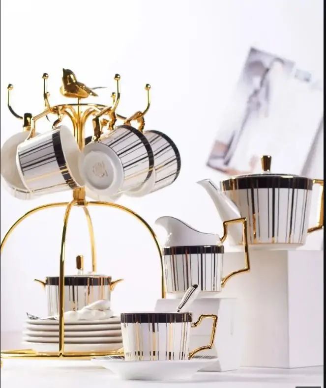 

Золотая инкрустация из костяного фарфора, кофейный набор, роскошный фарфоровый чайный усовершенствованный горшок, чашка, керамическая кружка, сахарница, сливочник, чайник, вечерние посуда для напитков