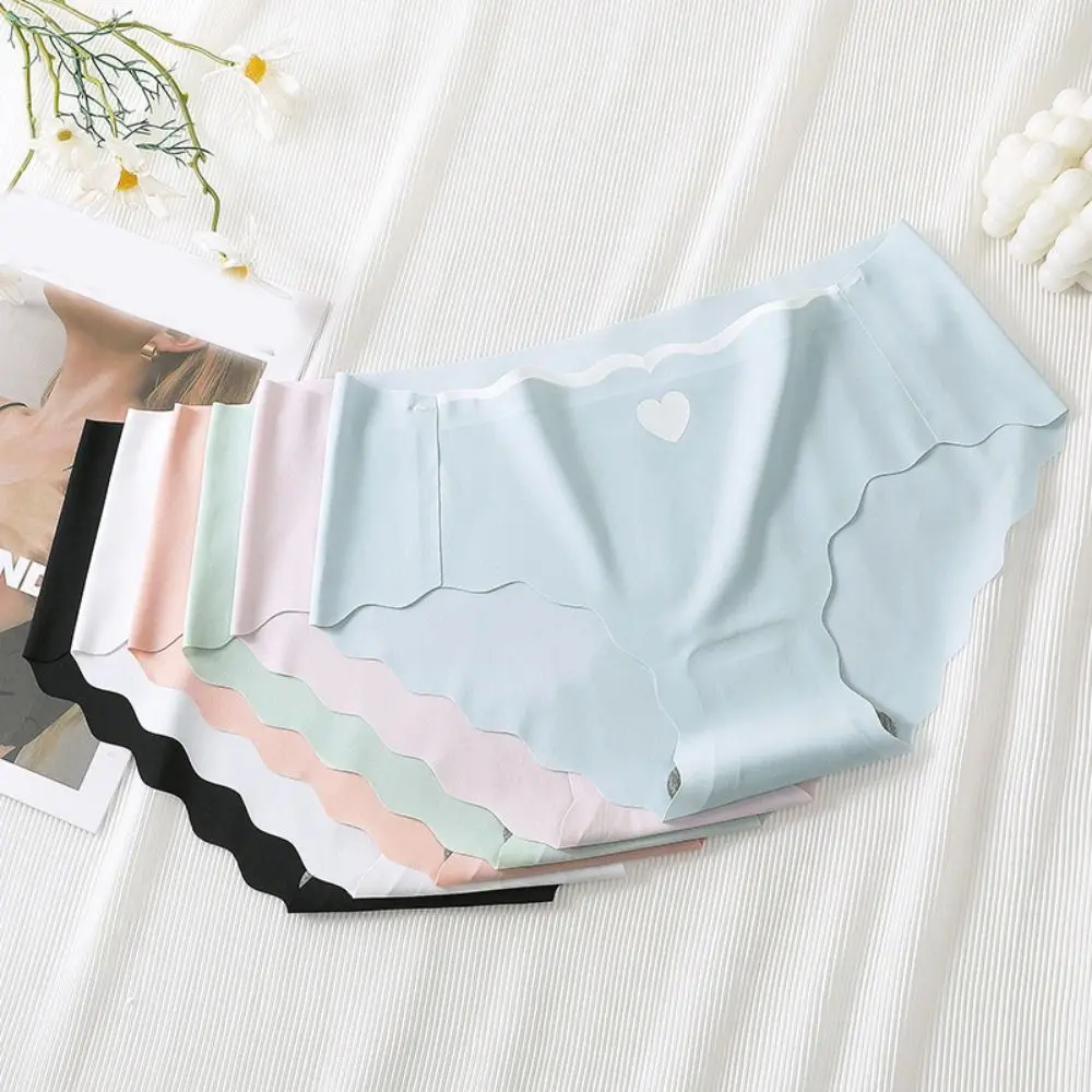 

6PCS Mid Waist Ice Silk Briefs Cotton Crotch Love Pattern Ultra-thin Panties Underpants Underwear Seamless Briefs Women Gifts