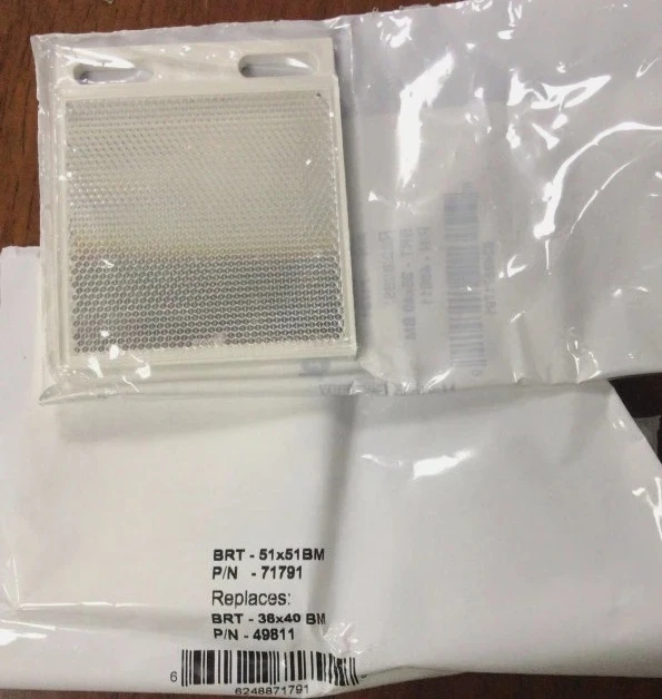 

Brand New BRT-51X51BM Reflector BRT-3 BRT-2X2 BRT-THG-1-100 Expedited shipping